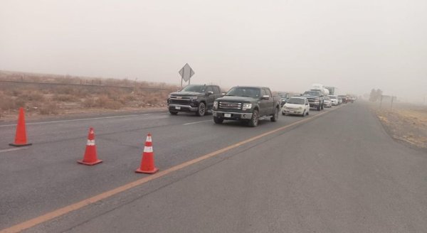 Reporta Protección Civil cierres parciales del tramo carretero Juárez-Ahumada por fuertes vientos