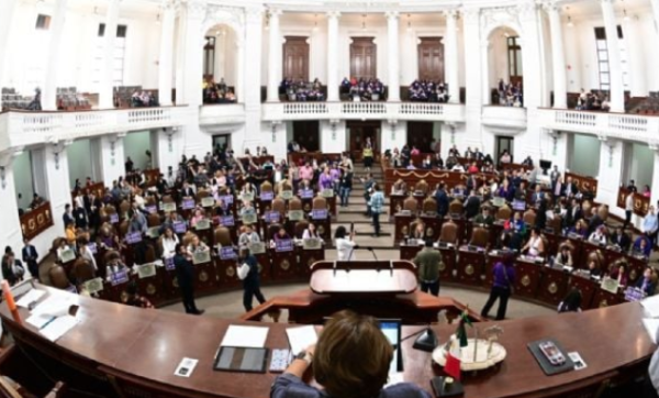 Congreso capitalino avala en lo general dictamen que prohíbe corridas de toro con violencia