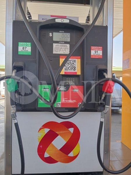 Siguen algunas gasolineras sin ajustar tarifas, a pesar de acuerdo con la Federación