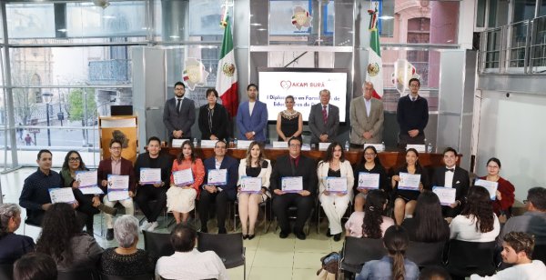 Primera generación del Diplomado de Educadores en Diabetes de AKAM SURÁ se gradúa con éxito