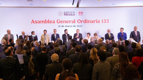 Infonavit prepara 3,380 carpetas por corrupción; constructoras y exfuncionarios, en la mira