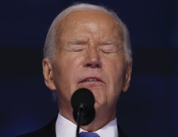 Trump revoca acceso a información clasificada para Biden, toda su familia, Kamala Harris y Hillary Clinton