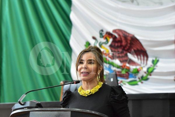 Antonieta Pérez señala que Morena debe ser ejemplo contra los abusos hacia la mujer