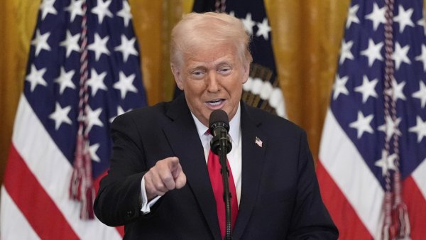 Trump sobre sus políticas de género: 