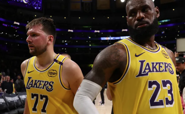El futuro de los Lakers tras la eliminación: Contratos, agentes libres, salarios y panorama