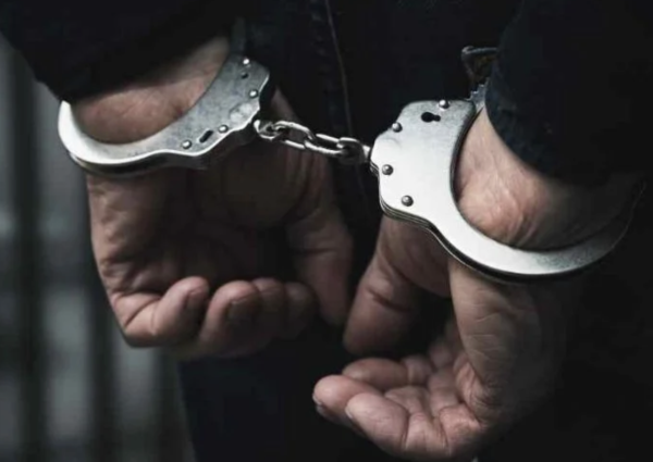 Robo de relojes de lujo, armas y millones de dólares: detienen a 24 personas en Chile por 
