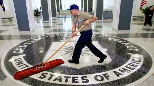 La CIA planea recortar 1,200 empleos en línea con presupuesto austero en EU