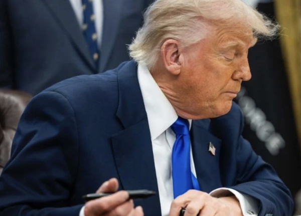 Nuevos aranceles a la vista: Trump va ahora contra productos farmacéuticos que ingresen a su país