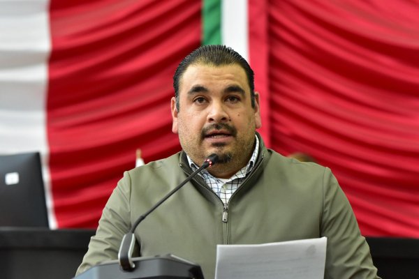 Pide Luis Fernando Chacón reconocer labor de voluntarios que combaten incendios forestales