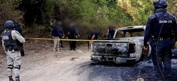 Hallan los cuerpos de seis hombres ejecutados en Michoacán; tres fueron calcinados y uno decapitado