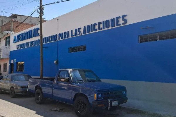 Menor de 14 años muere en centro de rehabilitación en León, Guanajuato; familia denuncia abuso