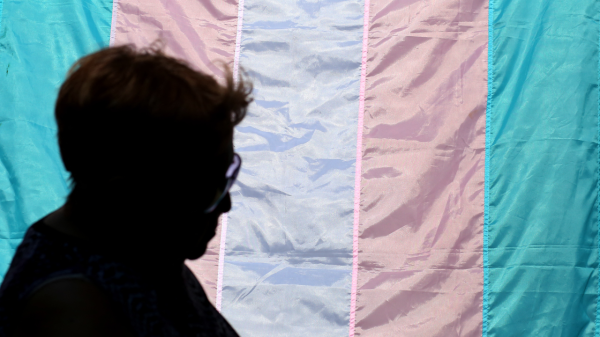 Tribunal de EU da luz verde a Trump para prohibir que personas transgénero sirvan en el Ejército