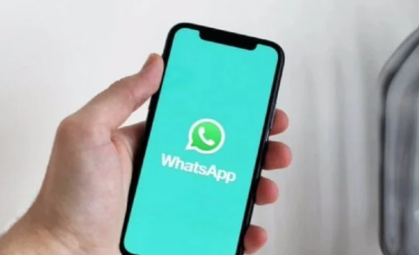 Nueva estafa de WhatsApp usa la voz de usuarios para suplantar su identidad, así funciona