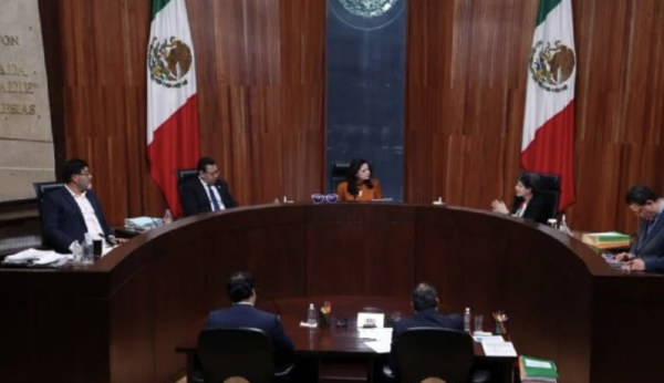 Magistrados del TEPJF validan boletas confusas para la elección judicial