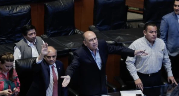 Morena y el PRI se dan agarrón por el Fobaproa