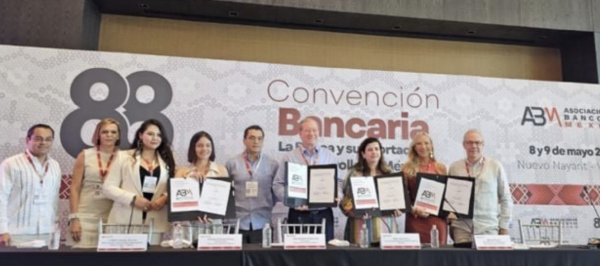 Sin el Fobaproa, la crisis de 1994 hubiera sido peor; banqueros insisten en seguir pagándolo