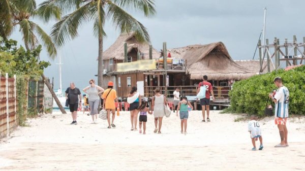 Cancún, de los destinos turísticos más decepcionantes del mundo en 2025