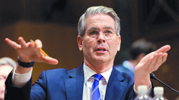 El secretario del Tesoro de EU insta al Congreso a elevar el límite de deuda a mediados de julio