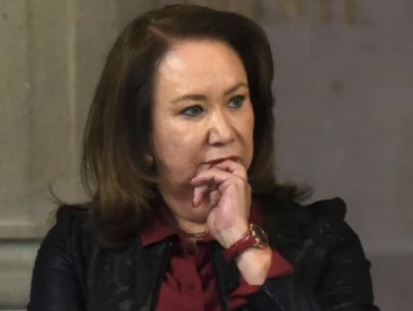 Yasmín Esquivel viola, otra vez, las reglas de las campañas para la elección judicial