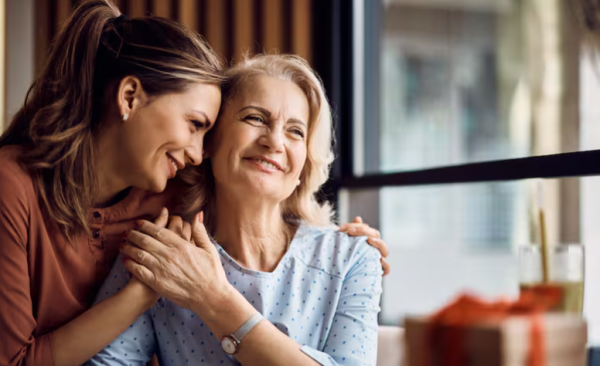 Día de las Madres 2025: ¿cuál es el origen de la celebración y por qué en México se festeja en un día diferente?