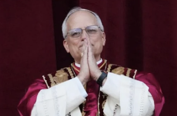 ¿Qué significa el nombre que eligen los papas?