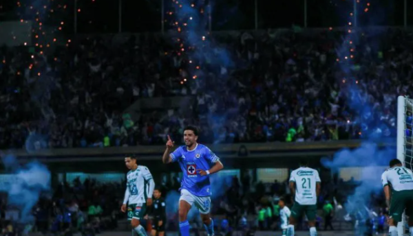 Cruz Azul se impone ante León y enfrentará a América en Semifinales