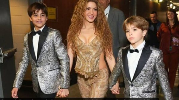 Hijos de Shakira debutan en la música