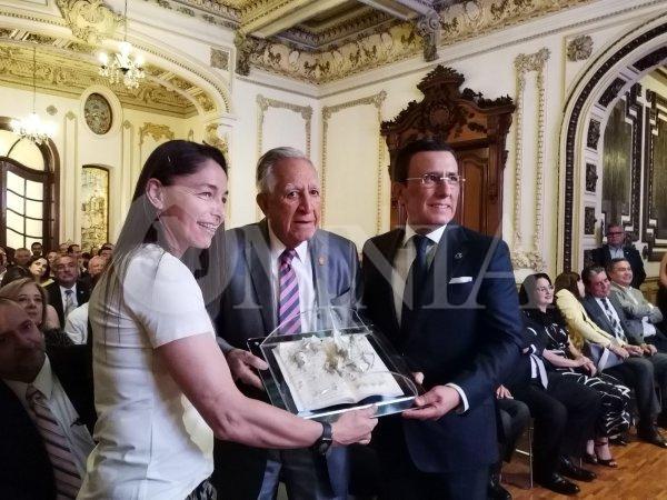 Se lleva a cabo homenaje al Mtro. Luis Alfonso Rivera Soto