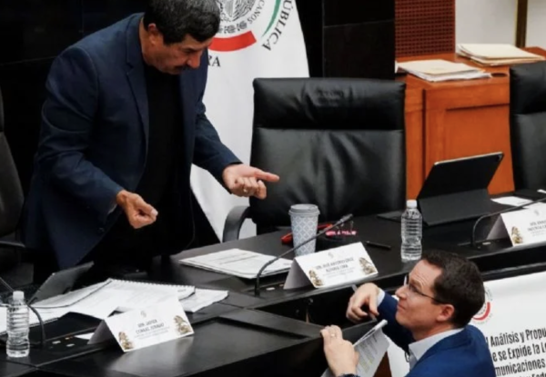 Javier Corral perfila modificación a ley de telecom para evitar violación al T-MEC en servicios de telecomunicaciones