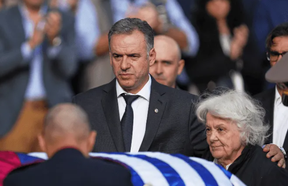 Comienza el cortejo fúnebre de José Mujica