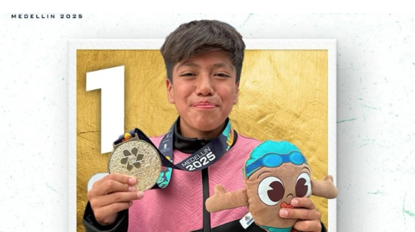 Niño mexicano de 12 años gana oro en el Panamericano de Clavados en Colombia y se conmueve hasta el llanto