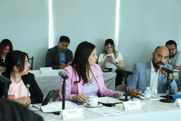 Dirige diputada Joss Vega mesa de trabajo para reformar Ley de Asentamientos Humanos