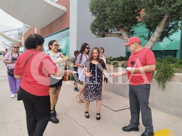 Volantea la red de defensa magisterial minutos antes de evento para homenajear al magisterio