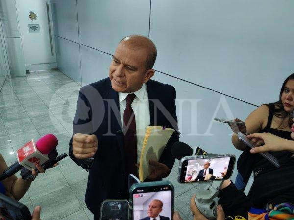 Diputados del PRI juegan a la grilla, quieren sacar polvo con el tacón de su bota: Cuauhtémoc Estrada