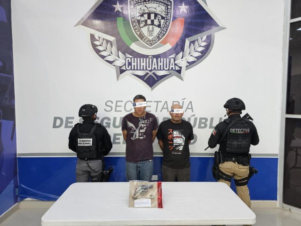Arresta SSPE a 2 sujetos con arma de fuego en Ciudad Juárez