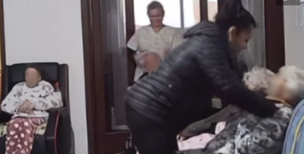 Exhiben violencia y maltrato contra adultos mayores en un asilo de SLP (Videos)