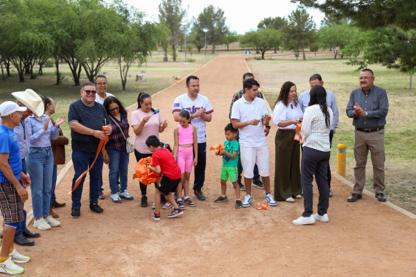 Inaugura Valenciano pista de arcilla en Parque Fundadores en Delicias con apoyo del Presupuesto Participativo