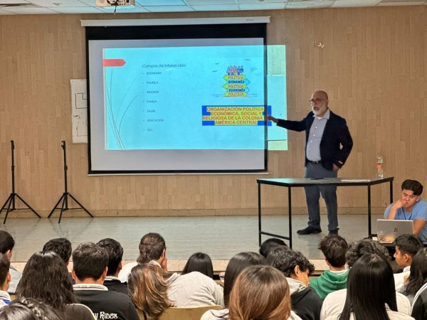 Imparte SSPE pláticas del programa Red Estudiantil en el CBTIS 128