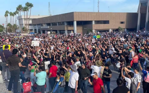 Con carne asada, bajacalifornianos exigen la renuncia de Marina del Pilar