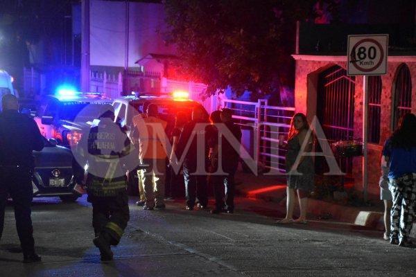 Mujer termina con quemaduras en rostro y manos tras recibir flamazo en su vivienda