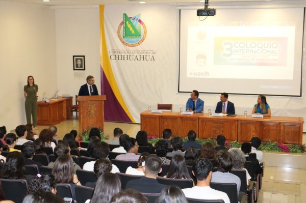 Inaugura FCQ-UACH el 3.er Coloquio Internacional y las XXVI Jornadas de Investigación.