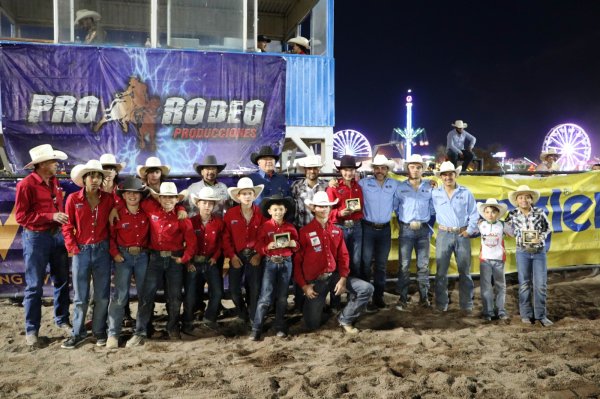 Participan jinetes chihuahuenses en el Mini Bull Series México previo a Olimpiada Nacional