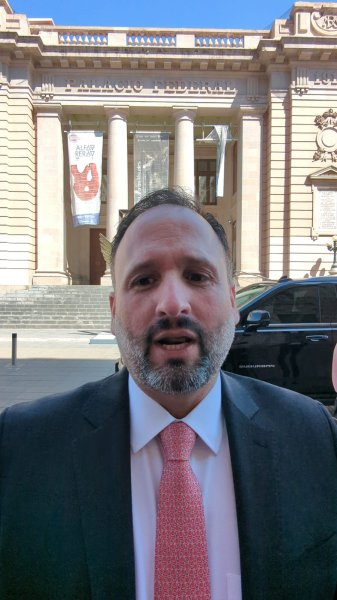 Concentrado en el trabajo y en los resultados: Santiago De la Peña