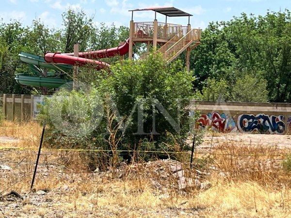 Encuentran cuerpo en descomposición en vialidad Sacramento, cerca de granja Nogatlán