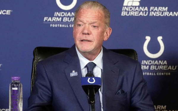 Jim Irsay, propietario de los Indianapolis Colts, muere a los 65 años