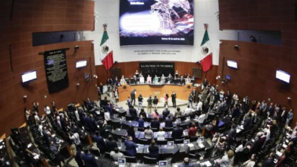 Senado frena aumento salarial a maestros, policías y personal de salud