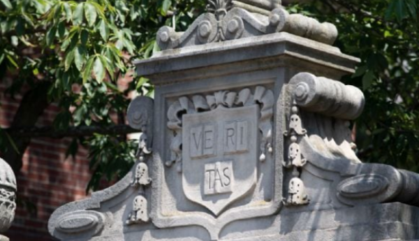 Harvard demanda a la administración Trump por prohibir la matriculación de alumnos extranjeros