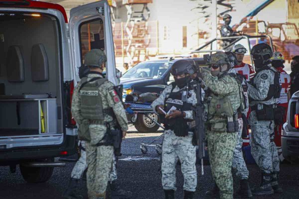 Al menos 12 clínicas permanecen cerradas en Sinaloa por inseguridad; Salud descarta renuncias masivas