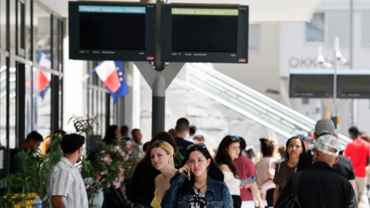 Restablecen suministro eléctrico tras apagón masivo que interrumpió el Festival de Cannes