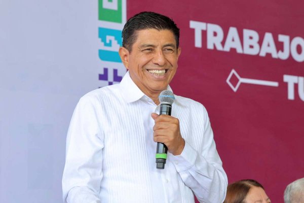 INE investiga a gobernador de Oaxaca por presunto reparto de acordeones para favorecer a candidatos en elección judicial